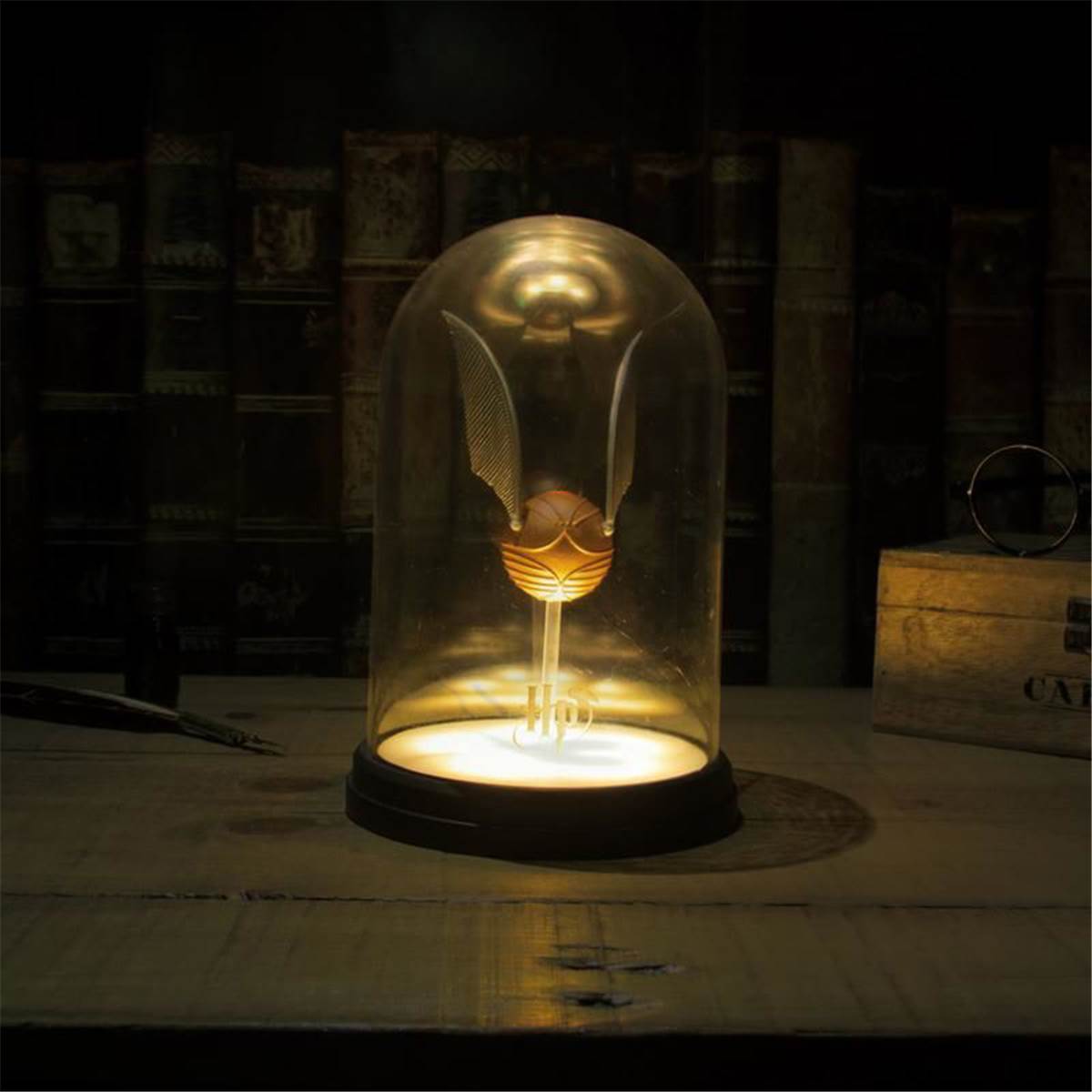 Lampe sous cloche Vif d'or HARRY POTTER