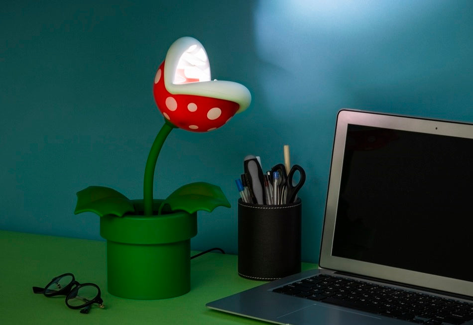 Grande lampe plante piranha Super Mario